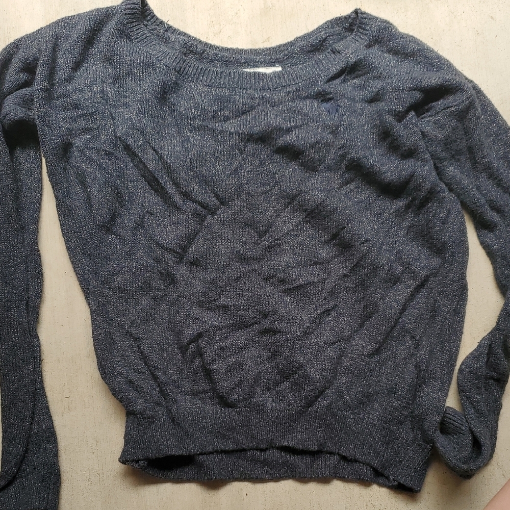 Abercrombie And Fitch Women's Navy Blue Sweater